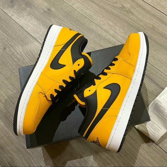 jordan low yellow
